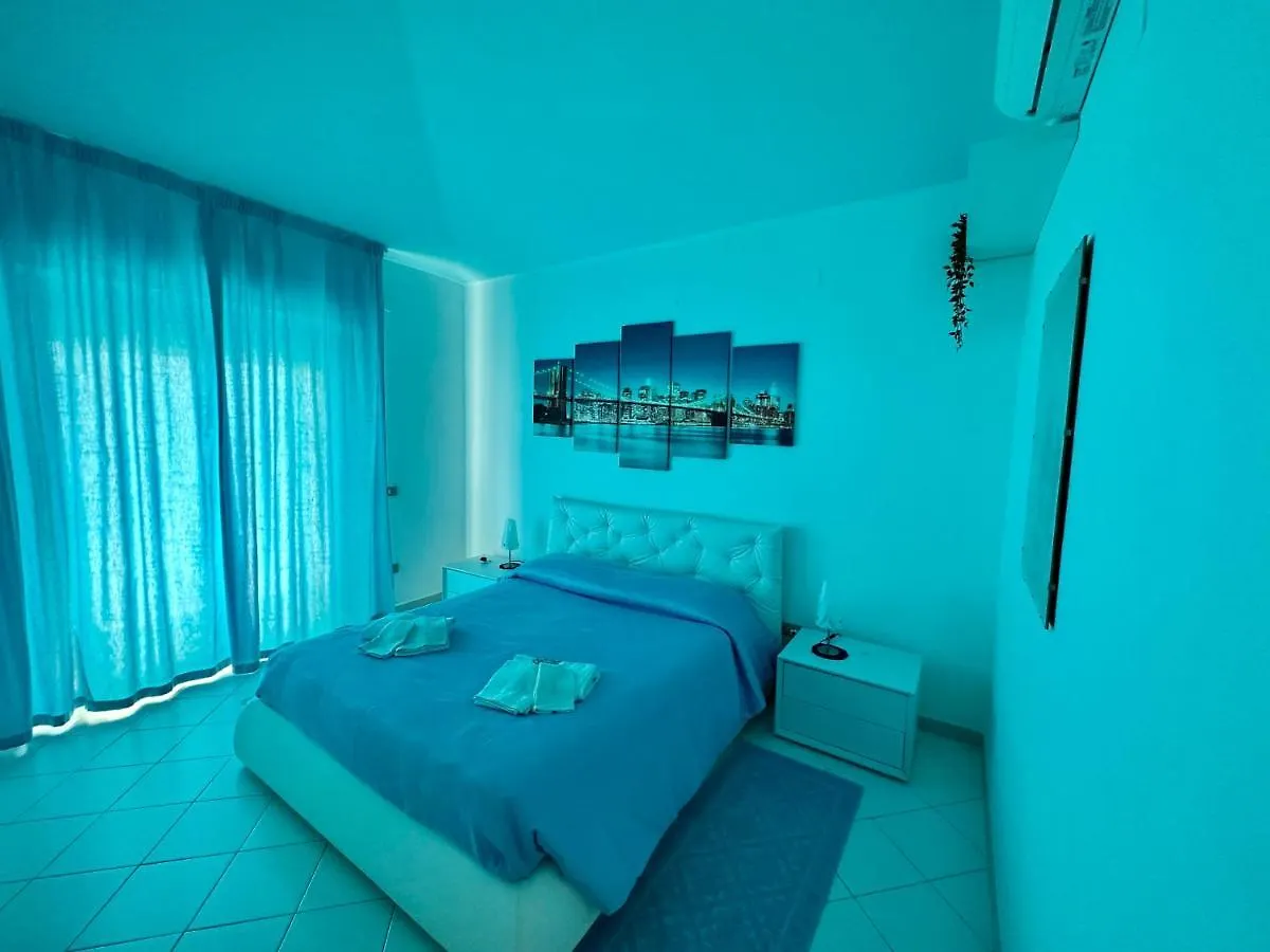 Appartamento Bellissima Terrazza Vista Mare La Maddalena  Italia